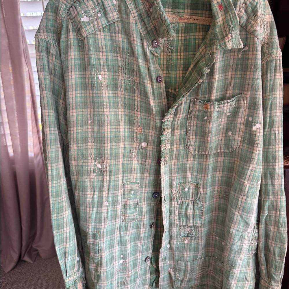 Magnolia Pearl Distressed Green Plaid Blouse